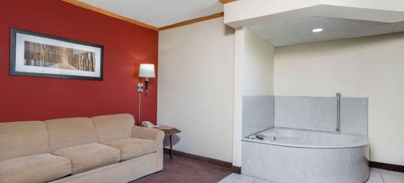 帕克拉皮兹美吟温德姆酒店(AmericInn by Wyndham Park Rapids)图片