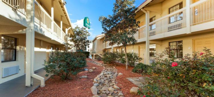 伯锡尔城拉昆塔温德姆酒店(La Quinta Inn by Wyndham Bossier City)图片