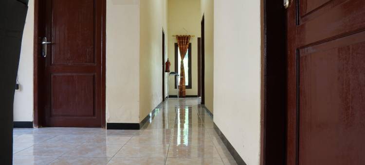 Hotel O 椰岛民宿和度假村，靠近红岛海滩(Hotel O Coconut Island Homestay & ResortNearPantai Pulau Merah)图片