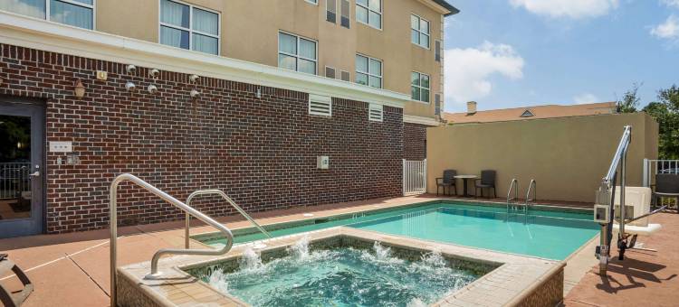 代弗尼西班牙堡舒适酒店及套房 - 移动东(Comfort Inn & Suites Daphne Spanish Fort - Mobile East)图片