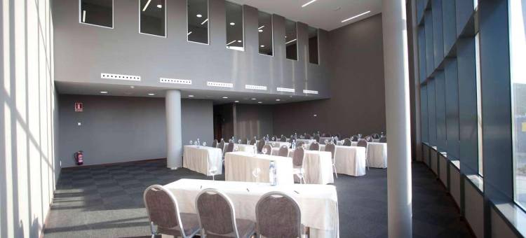 卡里斯马里内达酒店(Hotel Carris Marineda)图片