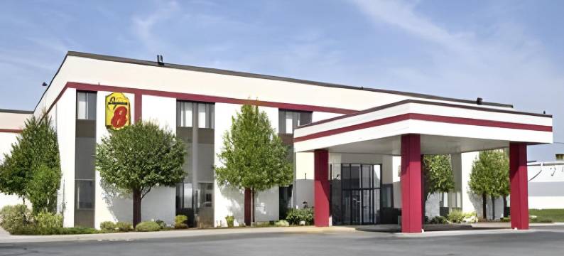 布罗克顿速8酒店(Super 8 by Wyndham Brockton)图片