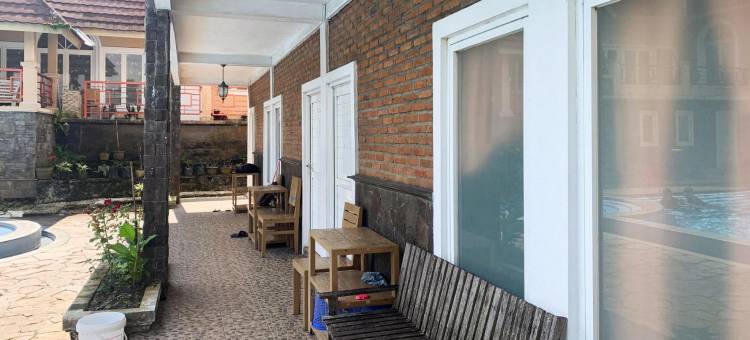 Urbanview Hotel Villa Q Gisting by RedDoorz图片