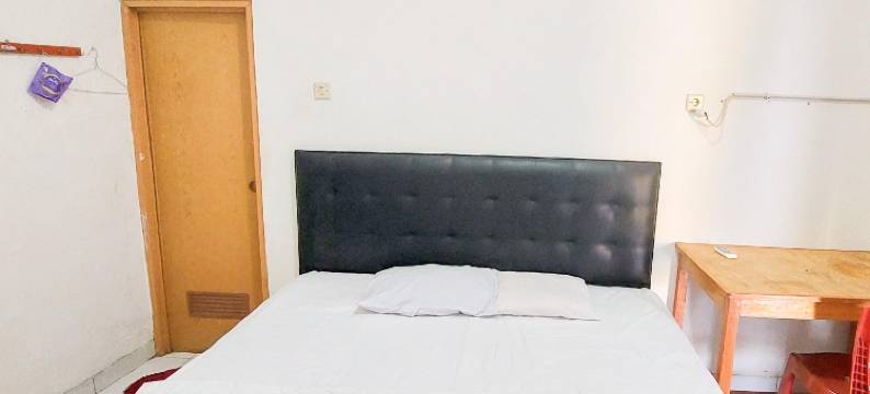 Pondok Gede Dkost Syariah Mitra RedDoorz图片