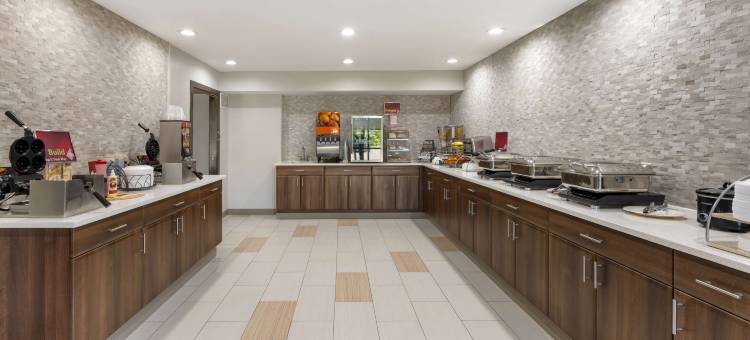 Best Western Plus Lafayette Hotel University Area图片