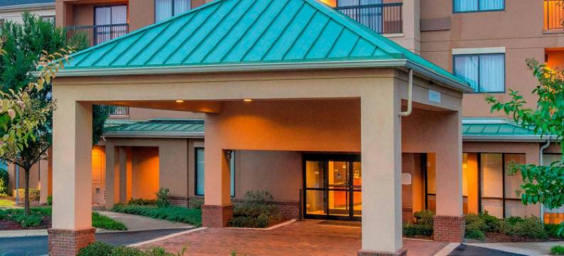 蒙哥马利普拉特维尔万怡酒店(Courtyard by Marriott Montgomery Prattville)图片