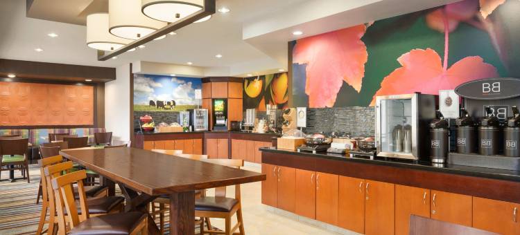 爱荷华州东奥马哈康瑟尔布拉夫斯万枫酒店(Fairfield Inn & Suites Omaha East/Council Bluffs, IA)图片