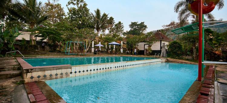 尤格兰塔洛购度假&戈雅荣景观酒店(Horison Resort Tlogo Semarang)图片
