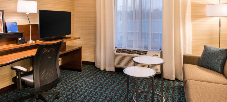 尤蒂卡万豪万枫酒店(Fairfield Inn & Suites Utica)图片