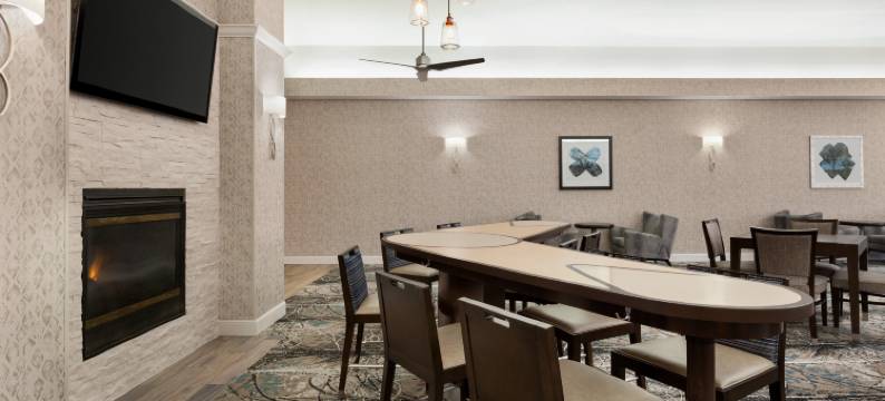 Homewood Suites by Hilton萨克拉门托/罗斯维尔店(Homewood Suites by Hilton Sacramento - Roseville)图片