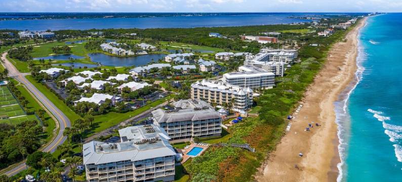 Direct Oceanfront Condo on S. Hutchinson Island/Stuart图片
