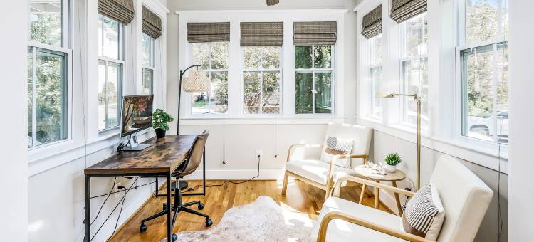 Boho | Walking Downtown | Porch | Office/Monitor图片