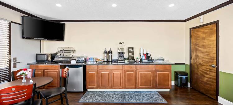 杰克逊堡美洲最佳价值酒店(Americas Best Value Inn Fort Jackson)图片