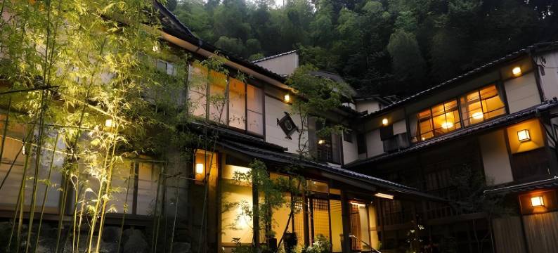 城崎温泉汤乐旅馆(Yuraku Kinosaki Spa & Gardens)图片