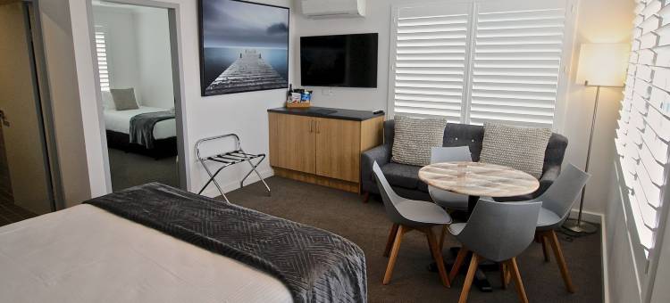 码头酒店(Quays Hotel)图片