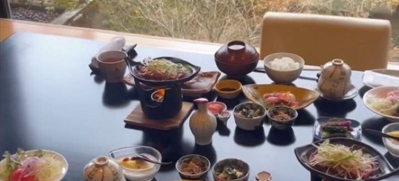 忘忧之宿蟋蟀楼(Miyakowasure no Yado Korogiro)图片