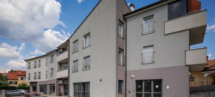 Terra 5豪华公寓带停车位(Terra 5 Deluxe Apartment with Parking)图片