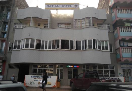 Batian Guest Hotel Hotel Overview