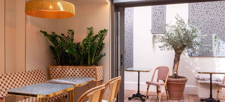 巴黎 9 区皮加勒圣心教堂美居酒店(近2/12号线Pigalle地铁站)(Hôtel Mercure Paris 9 Pigalle Sacré-Coeur)图片