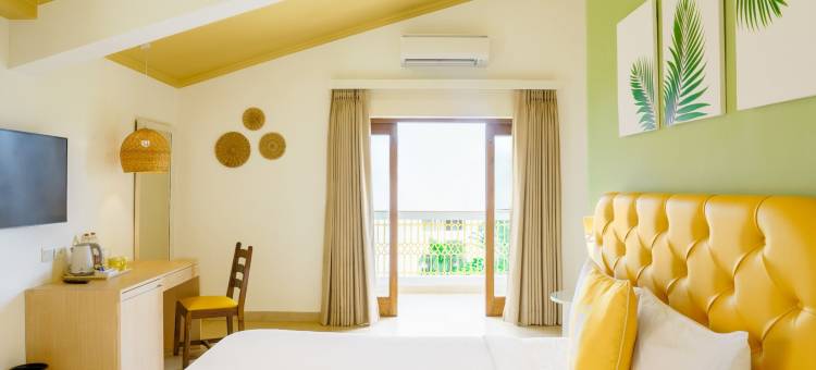 Bloom Boutique Baga图片