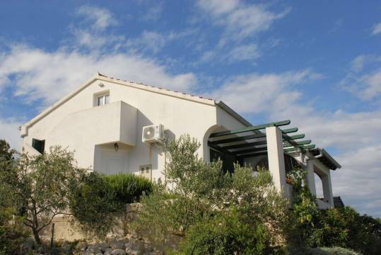 维利拉特靠近萨哈伦的度假屋(Holiday Home in Veli Rat Near Saharun)