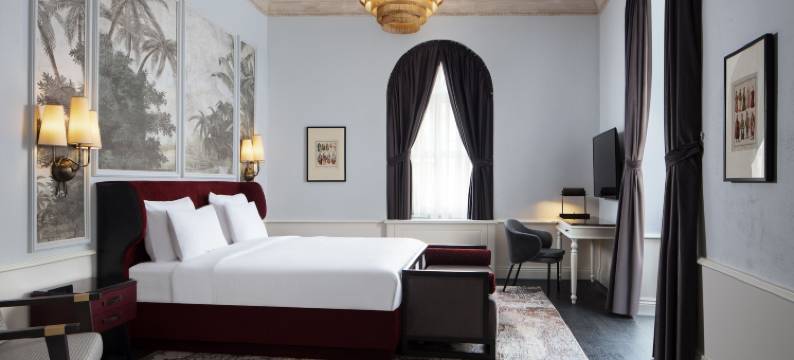 佩拉阿达汉德卡蒙多-傲途格精选(Adahan DeCamondo Pera, Autograph Collection)图片