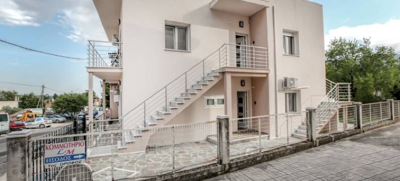 位于卡斯特拉奇的1卧室公寓-110平方米|带1个独立浴室(Terra di Meteora Suites #1)图片