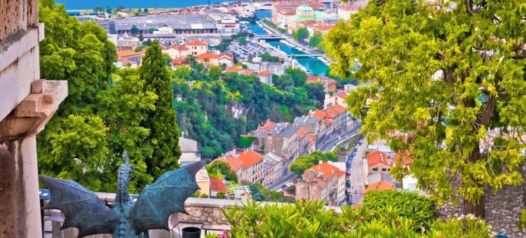 舒适的带私人花园的家(Cozy Home with Private Garden - Happy Rentals)图片