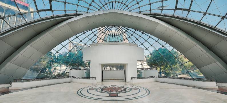 贝鲁特哈卜图尔希尔顿酒店(Al Habtoor Grand Beirut)图片