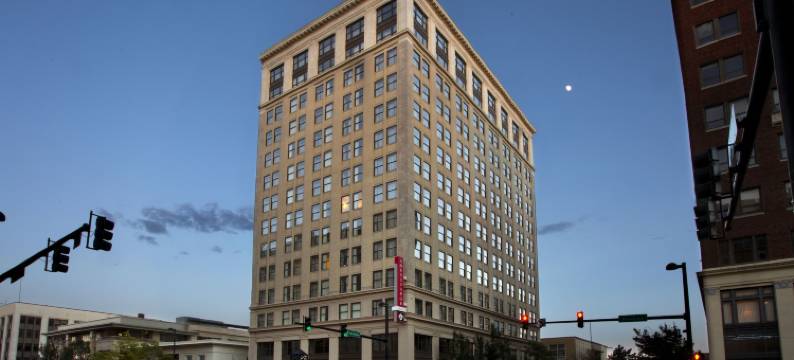 威奇托大使傲途格精选酒店(Ambassador Hotel Wichita, Autograph Collection)图片