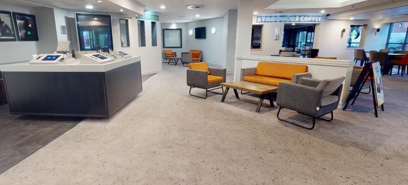 斯旺西乡村酒店(Village Hotel Swansea)图片