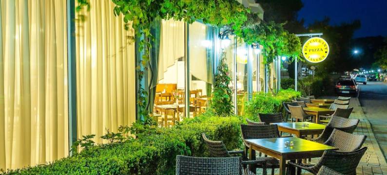 森尼奥斯海豚海滩酒店(Xenios Dolphin Beach Hotel)图片