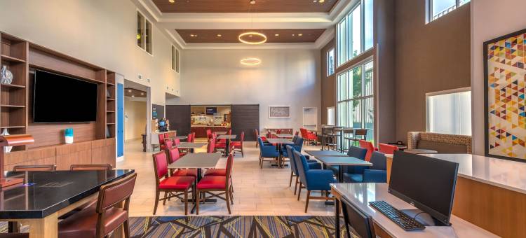 智选假日套房酒店里诺机场(Holiday Inn Express & Suites Reno Airport)图片