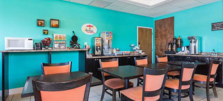 奥古斯塔温德姆速8酒店(Super 8 by Wyndham Augusta)图片