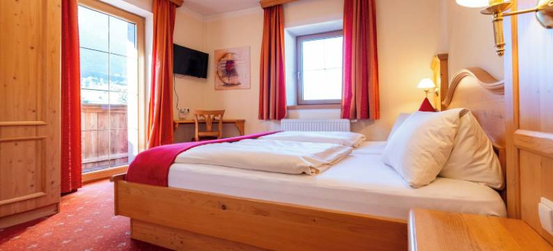 里策尔酒店(Hotel Rietzerhof)图片