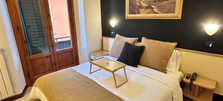 里维埃拉酒店(Hotel la Riviera)图片