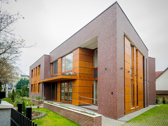 BH克里斯塔尔酒店