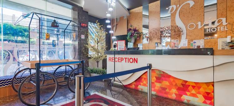 红多兹优选酒店-近万隆站(RedDoorz Premium Near Bandung Station)图片