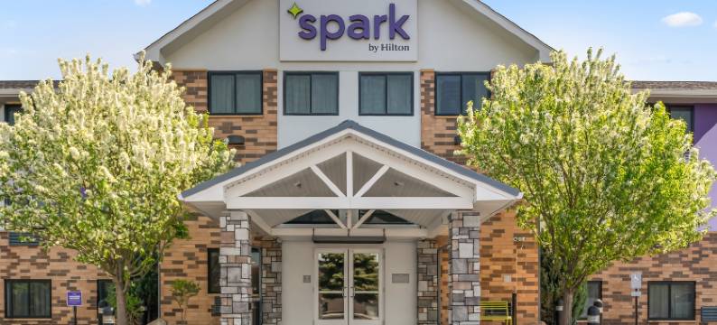 伊甸草原希尔顿Spark酒店(Spark by Hilton Eden Prairie)图片