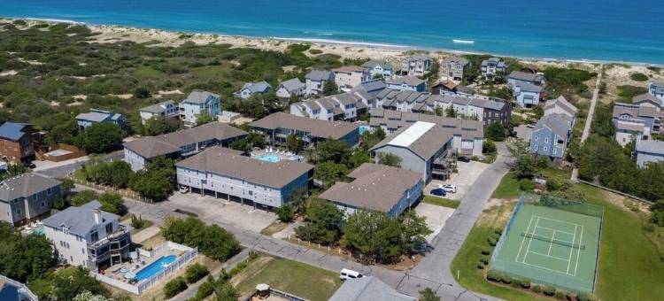 科罗拉海滨公寓大厦距海滩仅数步之遥-可住6人(Corolla Oceanside Condo Just Steps from the Beach - Sleeps 6)图片