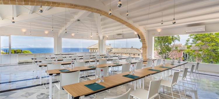 普埃布洛阿坎蒂拉托西方公寓酒店(Occidental Pueblo Acantilado)图片