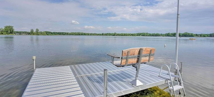 冷水家庭休闲处，配备船坞和烧烤架！(Coldwater Family Retreat with Boat Dock and Grill!)图片