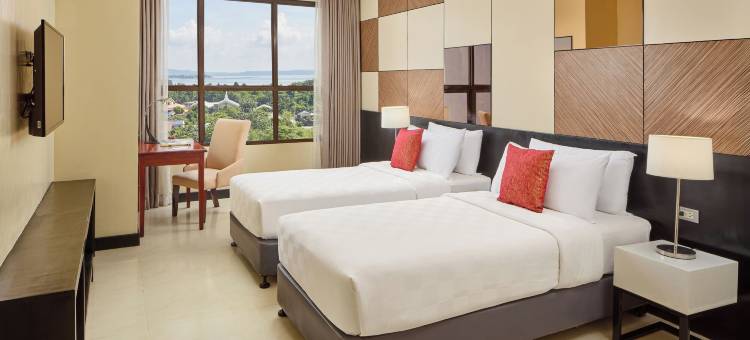 塔克洛班高峰酒店(Summit Hotel Tacloban)图片