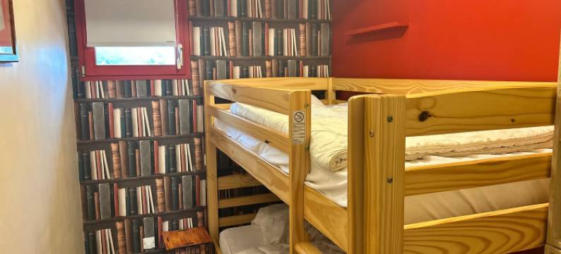 House in Brittany near Coastal Beaches图片