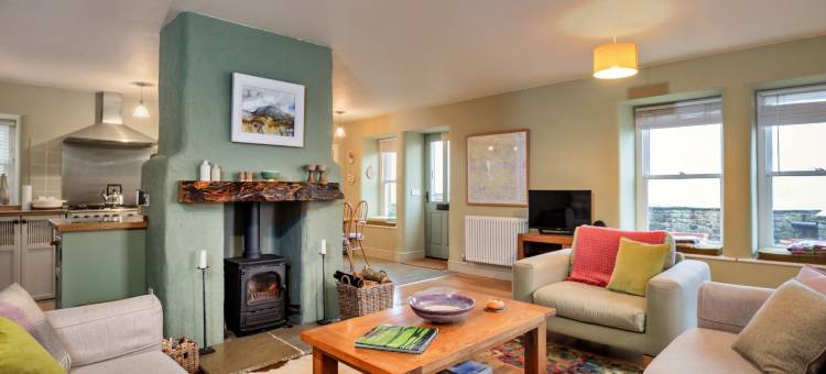 英国风景徒步步道度假屋(Holiday Home in UK near Scenic Hiking Trails)图片