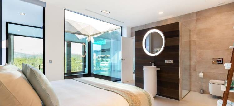Villa in Búger with Rooftop Pool & Scenic Views图片