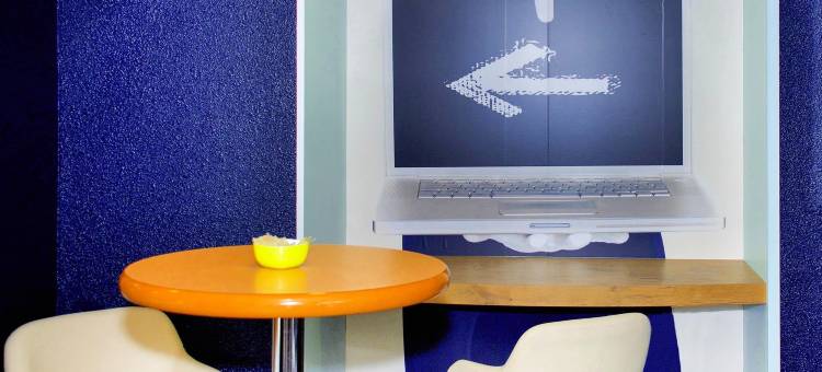 宜必思快捷弗莱尔格兰德尚斯酒店(Ibis Budget Flers les Grands Champs)图片