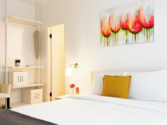 艾波尼托 202 酒店