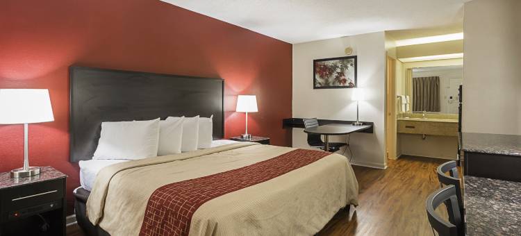 斯科茨伯勒红顶套房酒店(Red Roof Inn & Suites Scottsboro)图片