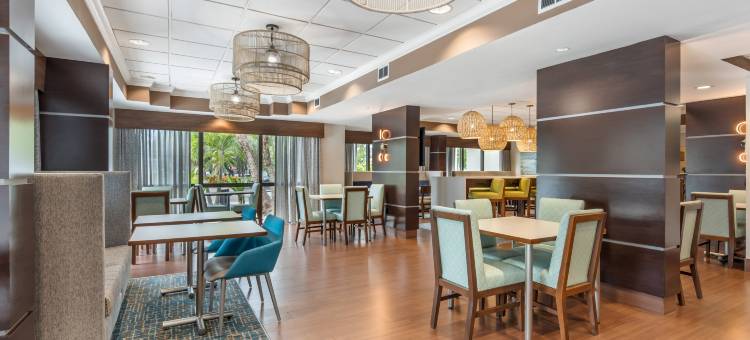 I-75迈尔斯堡机场欢朋酒店(Hampton Inn Ft. Myers-Airport I-75)图片